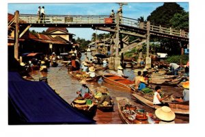 Floating Market Wooden Bridge Crossing, Wat Sai Bang-Mot, Bangkok, Thailand