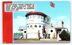 COPPER HARBOR, MI Michigan ~ PILOT HOUSE RESORT SS Altadock c1950s  Postcard