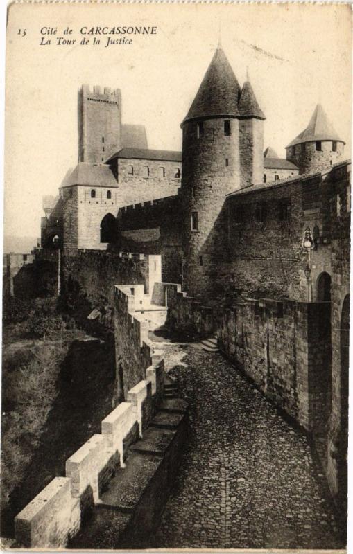 CPA Cité de CARCASSONNE-La Tour de la Justice (261011)