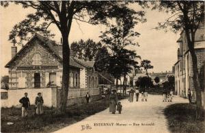 CPA ESTERNAY-Rue Arnould (491518)