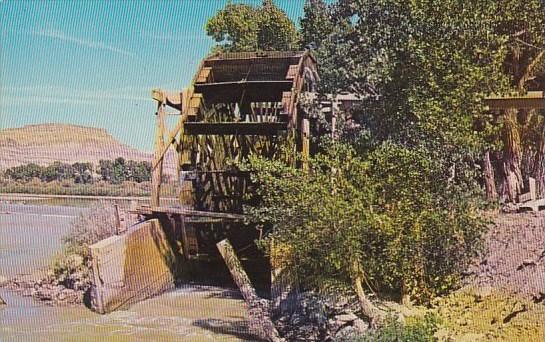 Utah Green River Scenec Old Water Wheel