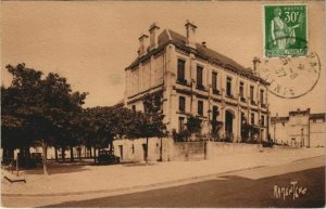 CPA Jarnac Hotel de Ville FRANCE (1074182)