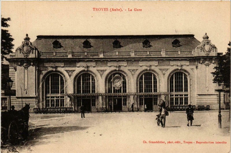 CPA Troyes- La Gare FRANCE (1007954)