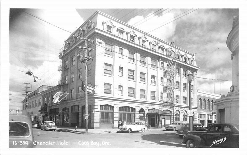Oregon Coos Bay Chandler Hotel Coos Bay Sawyers RPPC Photo Postcard 22-8533