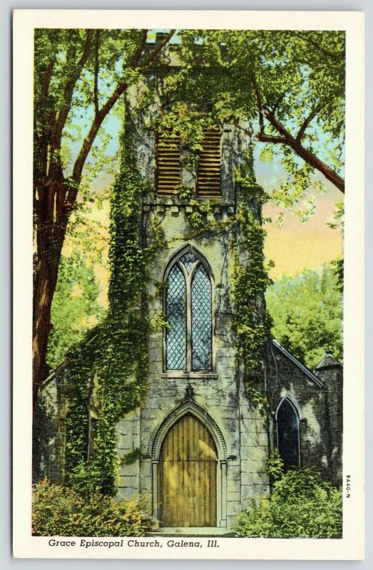 Galena Illinois~Grace Episcopal Church~Close Up~Ivy & Trees~1939 Linen Postcard 