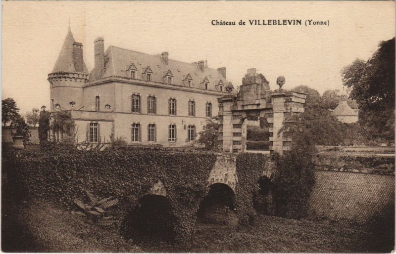 CPA VILLEBLEVIN Le Chateau (49195)