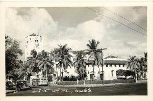 RPPC Postcard City Hall Honolulu Hawaii I-16 Old Cars & Bus Block View
