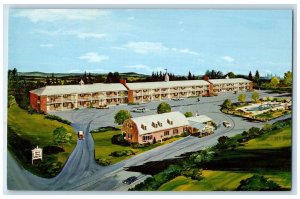 c1950's Rooms at Concord Coach Motor Inn Concord New Hampshire NH Postcard 