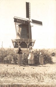 RPPC Pella, Iowa DUTCH WINDMILL Marion County Vintage Photo Postcard 1941