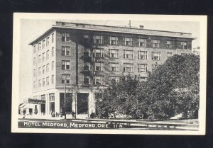 MEDFORD OREGON HOTEL MEDFORD DOWNTOWN STREET VINTAGE POSTCARD