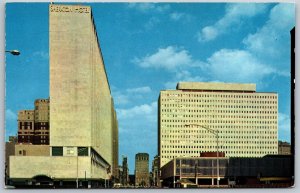 Vtg Philadelphia Pennsylvania PA Sheraton Hotel Transportation Building Postcard