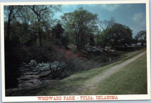 postcard Tulsa, Oklahoma - Woodward Park azaleas