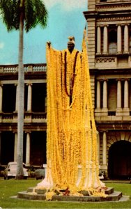 Hawaii Honolulu Statue Bedecked With Leis On His Birthday June 11