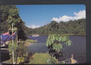 Australia Postcard - Lake Barrine National Park, Lake Barrine, N.Q -  RR3565