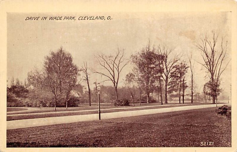 Drive in Wade Park Cleveland, Ohio OH