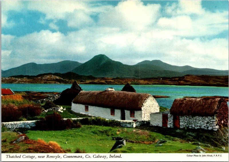 Ireland Galway Connemara Thatched Cottage Near Renvyle