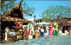 Postcard AMUSEMENT PARK SCENE Anaheim California CA AN4300