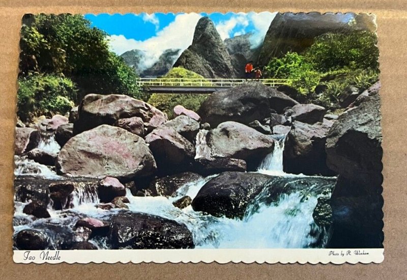 UNUSED POSTCARD - IAO NEEDLE, MAUI, HAWAII