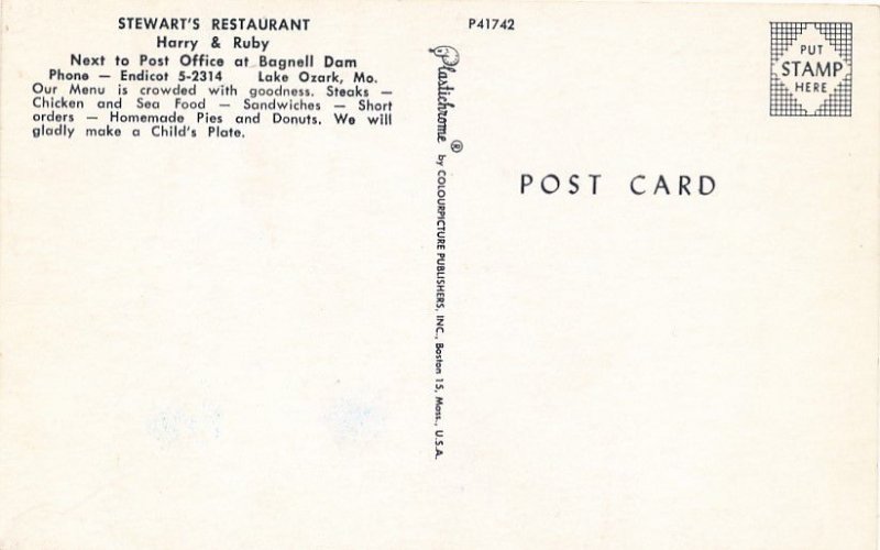 Stewarts Restaurant Dining Room with Harry and Ruby - Lake Ozark MO, Missouri