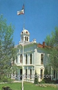 Court House - Bridgeport, CA