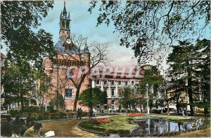 Modern Postcard Toulouse The Pink City Square Gauille and Dungeon Capitol