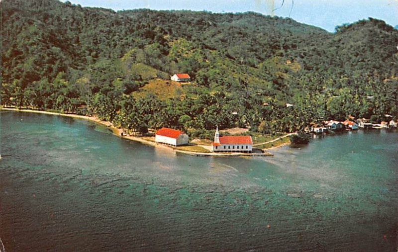 El lejano verde del bosque y el azul, Iglesia Metodista, Coxen's Hotel Hondur...