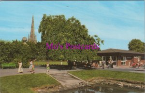 Lincolnshire Postcard - Spalding, Ayscoughfee Gardens   RS37925