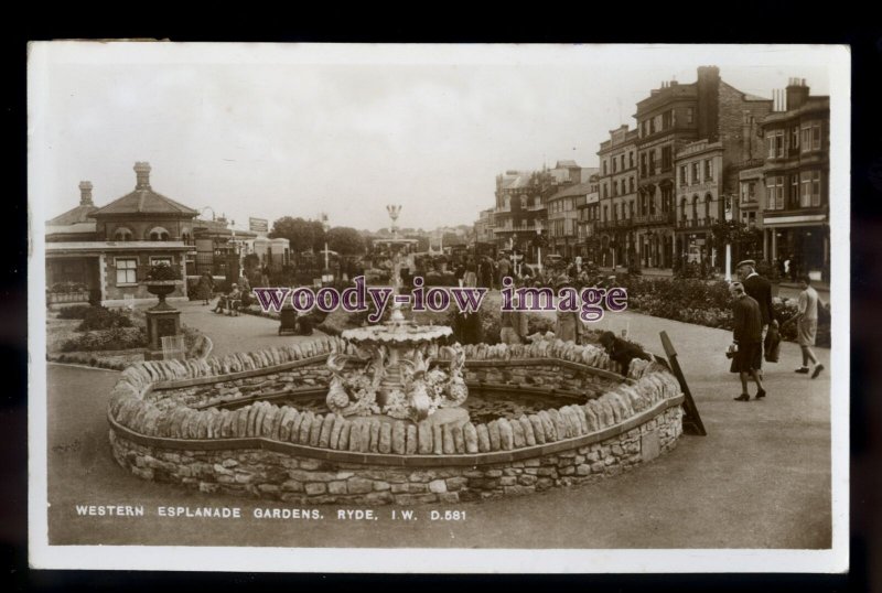 h1971 - Isle of Wight - Western Esplanade Gardens in Ryde, c1930s - postcard