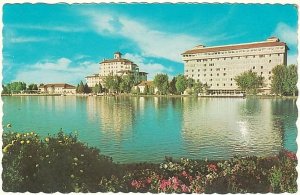 Broadmoor Hotel, Colorado Springs, Colorado, Vintage 1967 Chrome Postcard