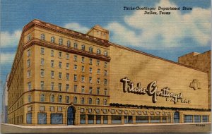 Linen Postcard Titche-Goettinger Department Store in Dallas, Texas~137366