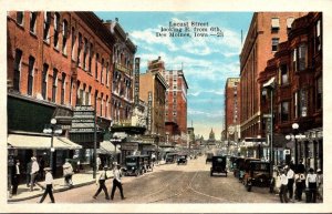 Iowa Des Moines Locust Street Looking East From 6th