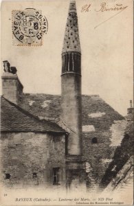 CPA BAYEUX Lanterne des Morts (1250318)