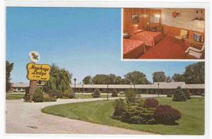 Hawkeye Lodge Iowa City Iowa postcard