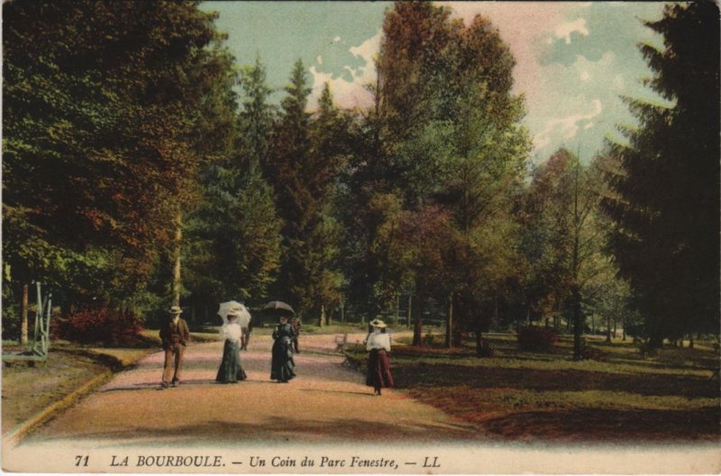 CPA La Bourboule un coin du Parc Fenestre (1234616)