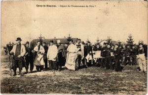 CPA Militaire Camp de SISSONNE - Départ de l'Enterrement (92182)