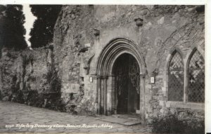 Hampshire Postcard - Refectory Doorway & Lower Basins, Beaulieu Abbey  Ref 7482A