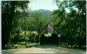 Postcard - Woodstock Old Covered Bridge, Woodstock, Vermont, USA