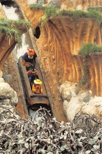 US8 USA Disneyland Splash mountain 1993 