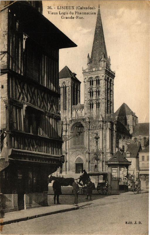 CPA LISIEUX - Vieux Logis (276565)