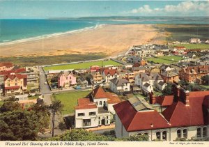 uk46750 beach and pebble ridge westward ho  devon uk