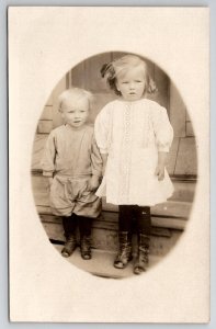 RPPC Adorable Victorian Children on Step Real Photo c1908 Postcard J24