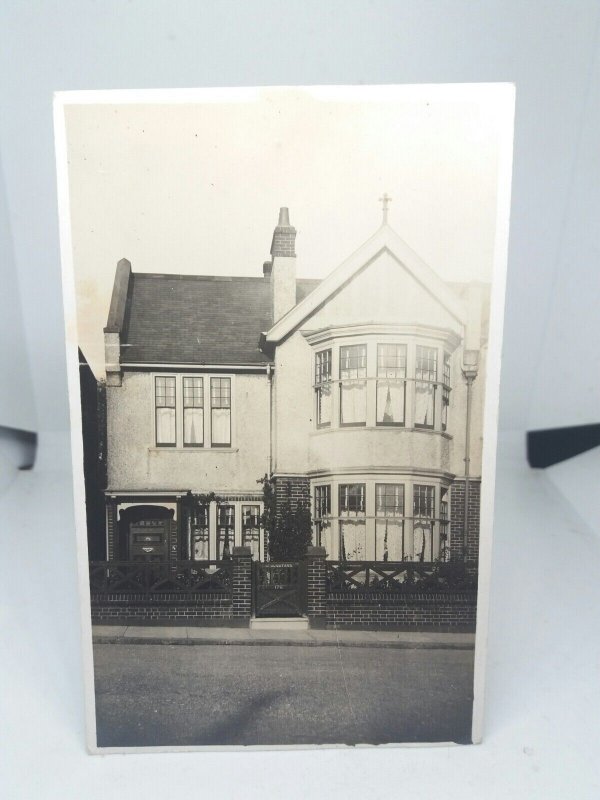 Mrs Beeney House 176 Tivoli Crescent North Brighton Vintage Postcard 1945 WW2