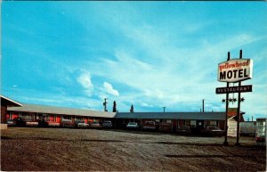 Edson, Alberta Canada   YELLOWHEAD MOTEL  Roadside  ca1970's Chrome Postcard