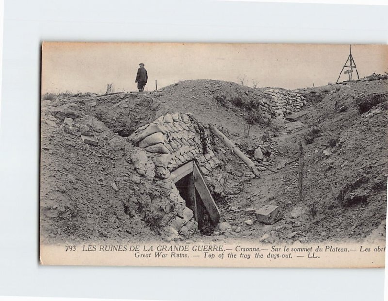 Postcard Top of the tray the dugs out Great War Ruins Craonne France