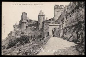 LA CITE DE CARCASSONNE - Porte d'Aude