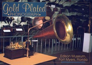 VINTAGE CONTINENTAL SIZE POSTCARD GOLD PLATED PHONOGRAPH AT EDISON MUSEUM