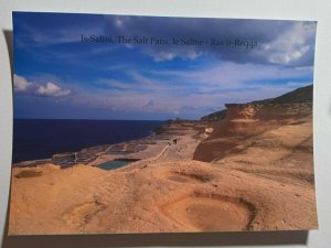 UNUSED PICTURE POSTCARD - GOZO MALTA SALT PANS  (KK1859)