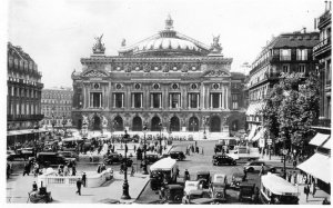 Vintage Postcard Paris France En Flanant Place de l'Opera RPPC Real Photo