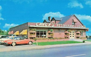 Manchester CT Carvey's Restaurant & Lounge Old Cars Postcard