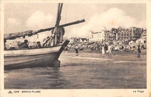 BR71601 berck plage la plage ship bateaux france